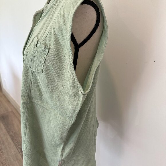 VTG Woolrich Green Sleeveless Button Front Shirt Floral Applique SZ XL EUC - Picture 2 of 11